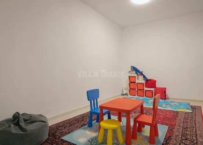 别墅 El Duque Modern With Pool 阿德耶